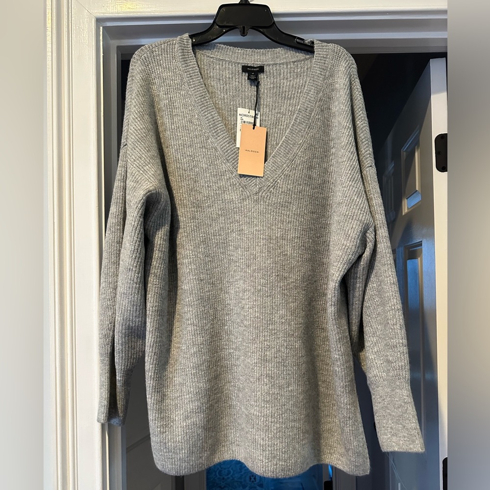 NWT HALOGEN Cozy Oversized V-neck Tunic Sweater in Grey Heather Size XL